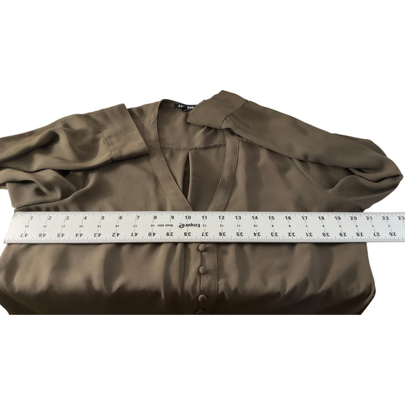 Express Women's Large Olive Green Blouse V-Neck Button Front Long Sleeve RN55285 - Picture 5 of 9